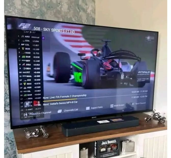 Mikael B från Västerås delar erfarenheter av multi-screen
